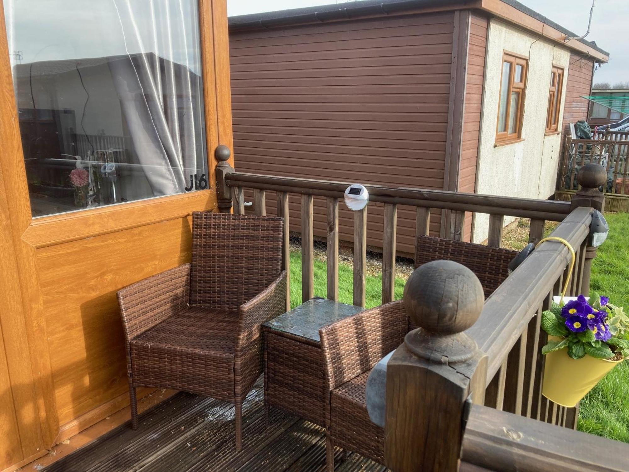 J16 Mablethorpe Pet Friendly Chalet Exterior photo